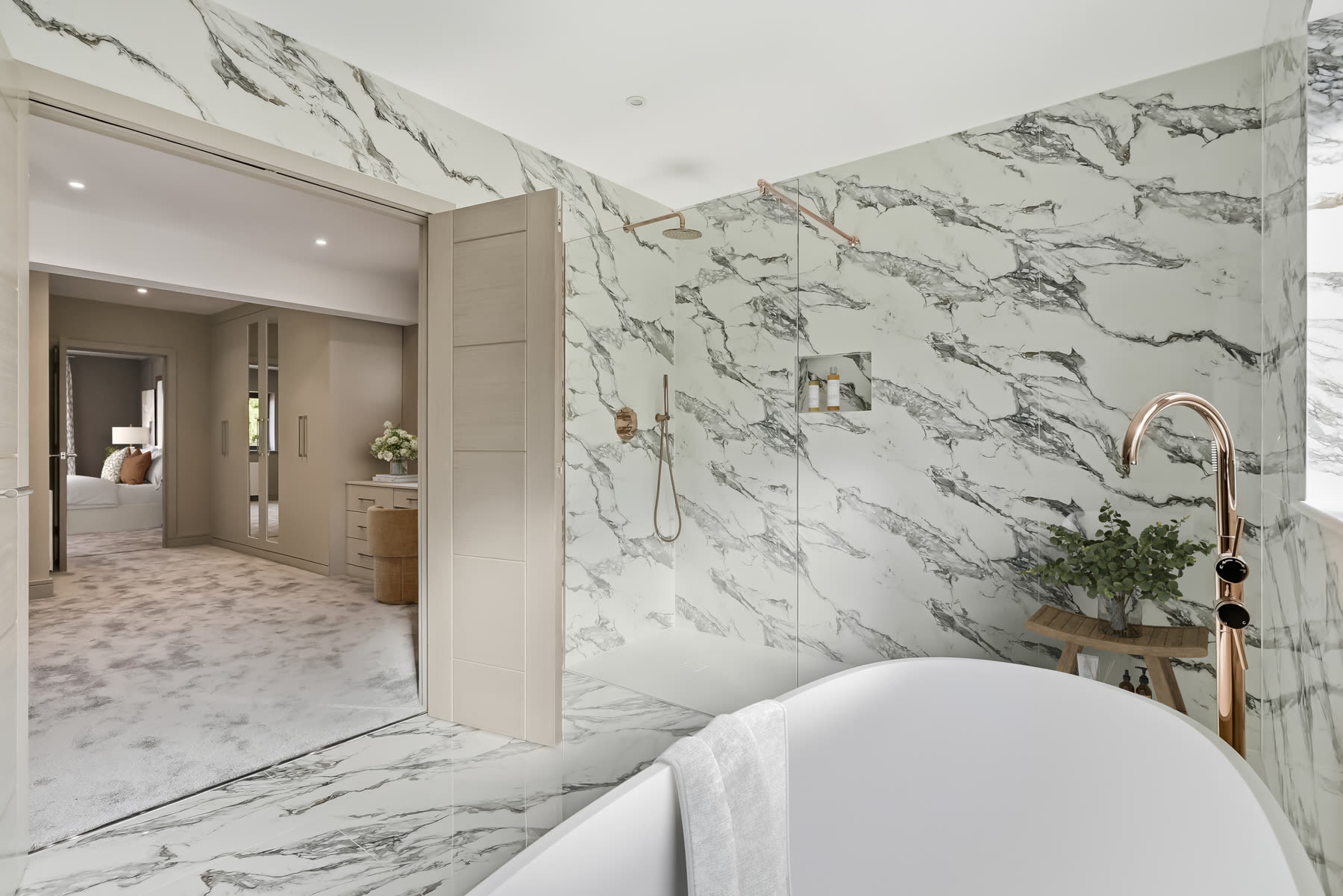 Rockfield Road, bathroom and dressing